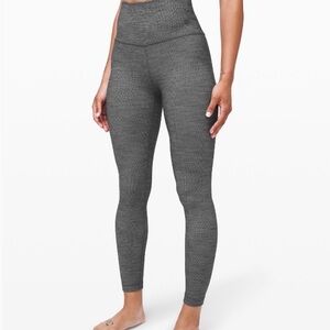 Lululemon align high rise pant in 25” in grey. Size 6